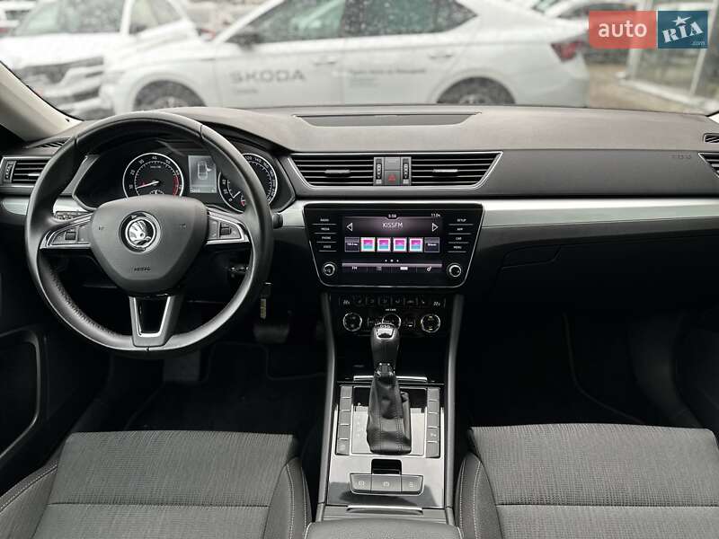 Универсал Skoda Superb 2017 в Киеве фото 9 Универсал Skoda Superb 2017 в Киеве
