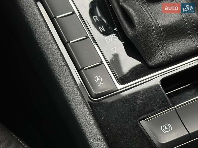 Универсал Skoda Superb 2017 в Киеве фото 30 Универсал Skoda Superb 2017 в Киеве