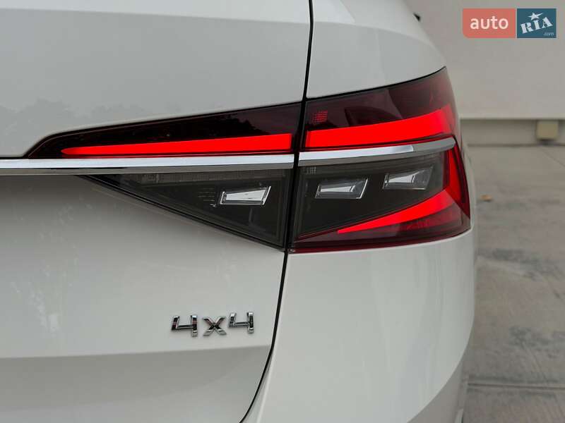 Универсал Skoda Superb 2019 в Луцке