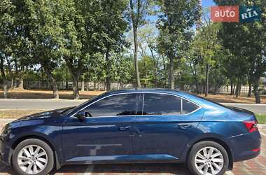 Лифтбек Skoda Superb 2021 в 