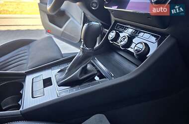 Лифтбек Skoda Superb 2021 в 