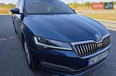 Лифтбек Skoda Superb 2021 в 
