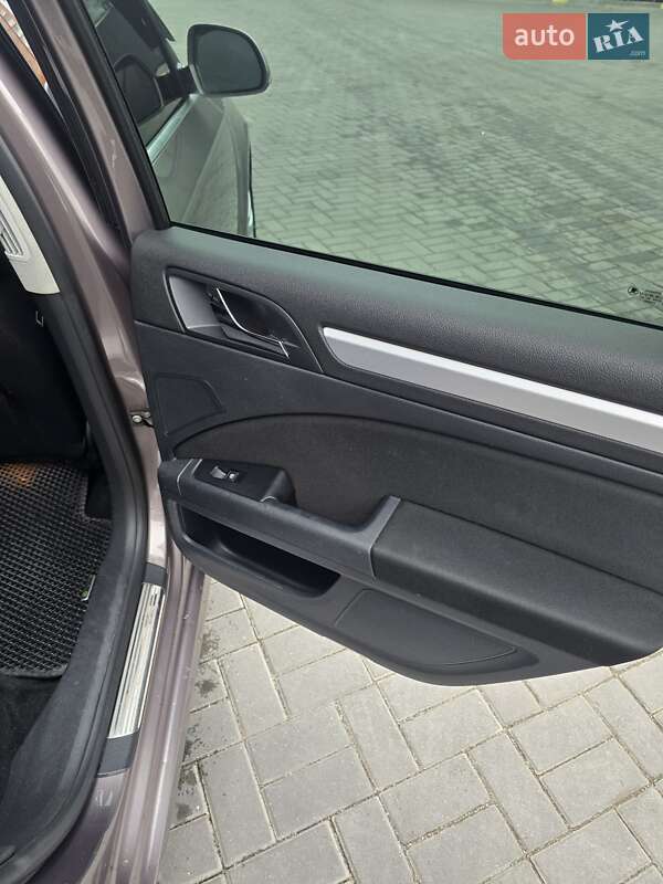 Универсал Skoda Superb 2012 в Николаеве