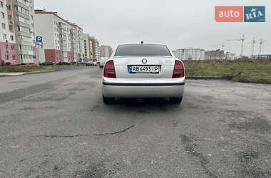 Лифтбек Skoda Superb 2006 в 