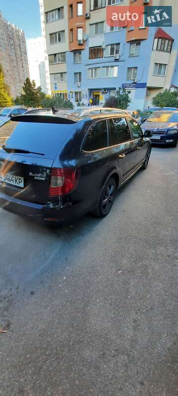 Універсал Skoda Superb 2011 в Києві