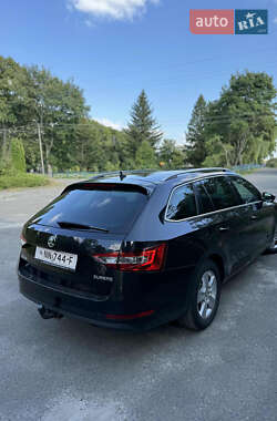 Універсал Skoda Superb 2016 в 