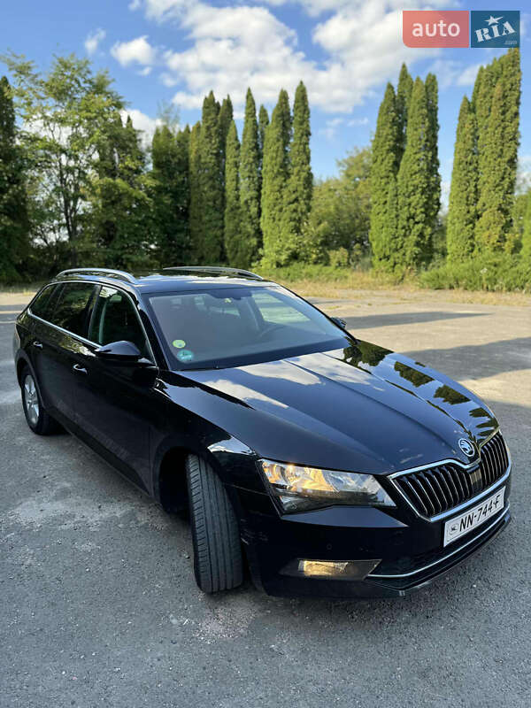 Универсал Skoda Superb 2016 в Бродах