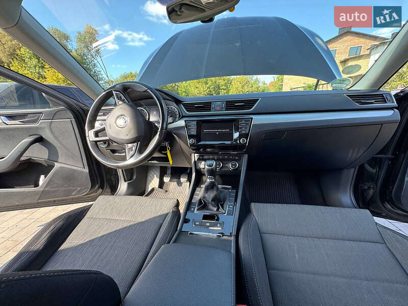 Универсал Skoda Superb 2016 в Бродах