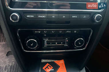 Универсал Skoda Superb 2010 в 