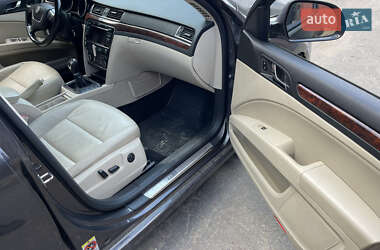 Універсал Skoda Superb 2011 в  фото 5 Універсал Skoda Superb 2011 в