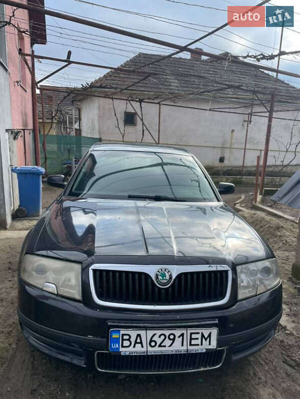 Лифтбек Skoda Superb 2006 в Мукачево