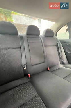 Лифтбек Skoda Superb 2006 в 