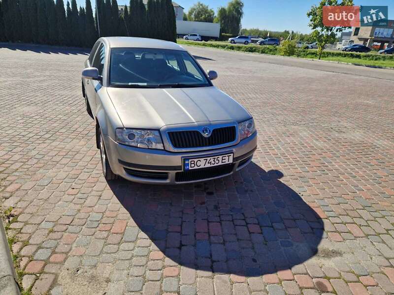 Лифтбек Skoda Superb 2007 в 