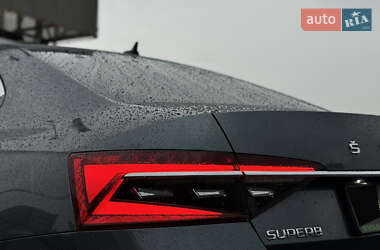 Лифтбек Skoda Superb 2020 в 