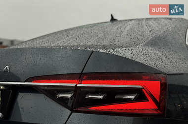 Лифтбек Skoda Superb 2020 в 