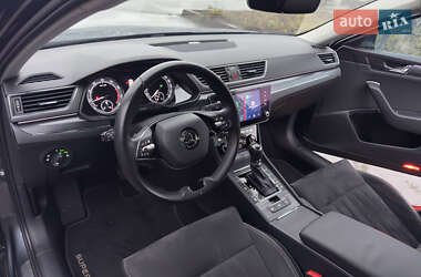 Лифтбек Skoda Superb 2020 в 