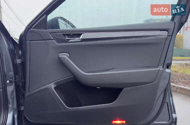 Лифтбек Skoda Superb 2020 в 