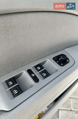 Универсал Skoda Superb 2010 в 
