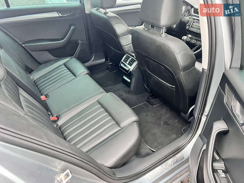Универсал Skoda Superb 2016 в Киеве