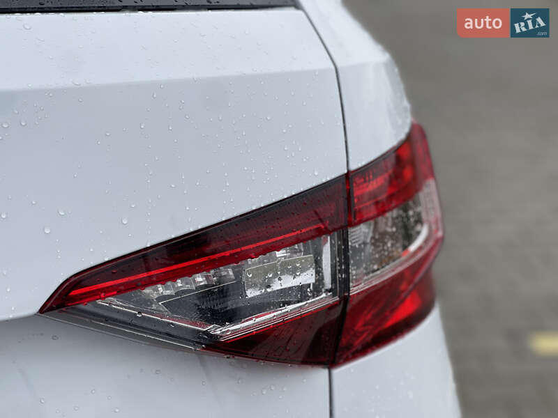 Универсал Skoda Superb 2016 в Нововолынске фото 14 Универсал Skoda Superb 2016 в Нововолынске