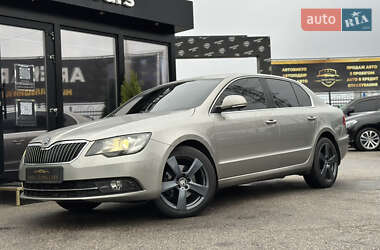 Лифтбек Skoda Superb 2014 в Харькове