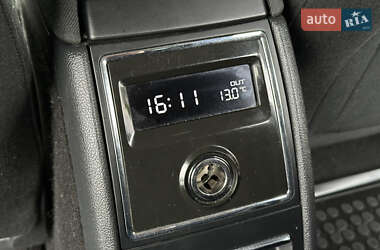 Лифтбек Skoda Superb 2014 в 
