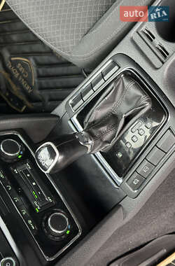 Лифтбек Skoda Superb 2014 в 