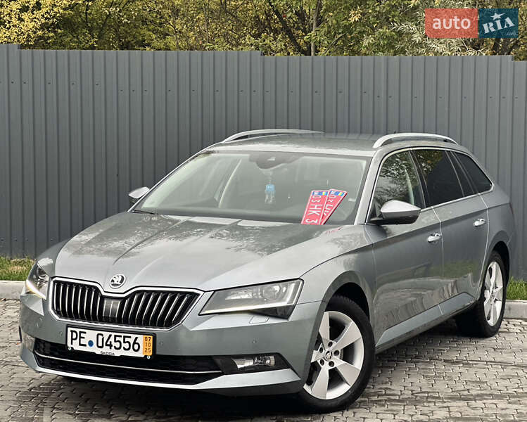 Универсал Skoda Superb 2018 в Львове