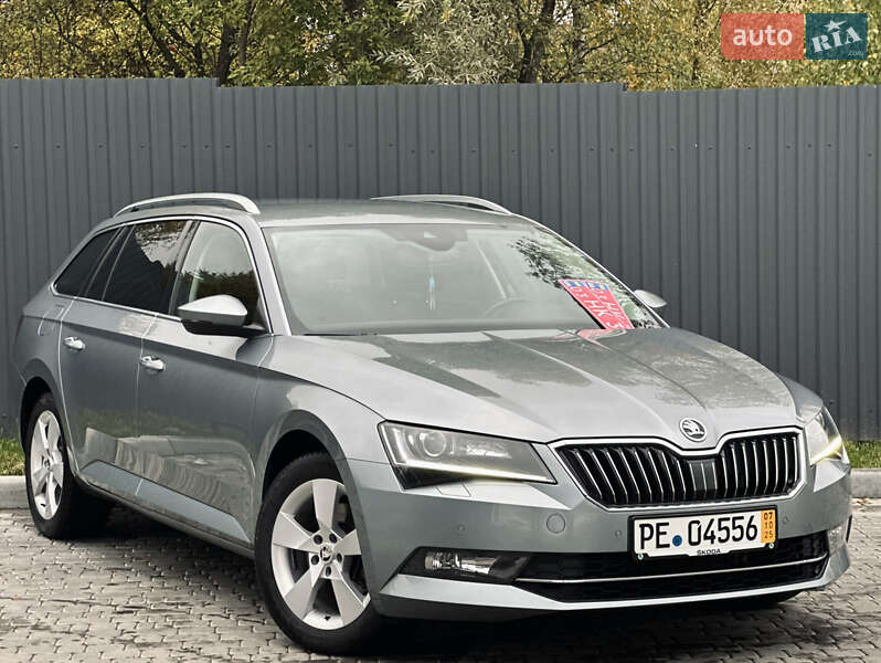 Универсал Skoda Superb 2018 в Львове