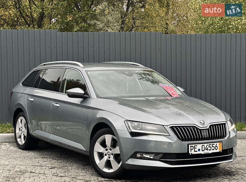 Универсал Skoda Superb 2018 в Львове