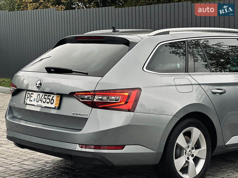 Универсал Skoda Superb 2018 в Львове