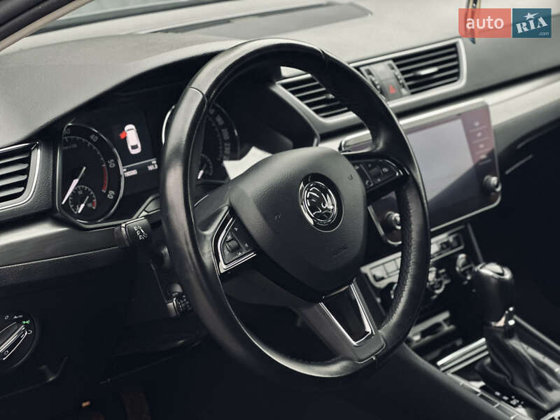 Универсал Skoda Superb 2018 в Львове