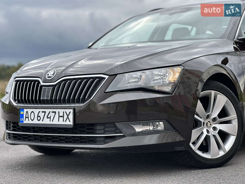 Универсал Skoda Superb 2019 в Виннице