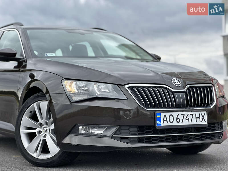 Универсал Skoda Superb 2019 в Виннице