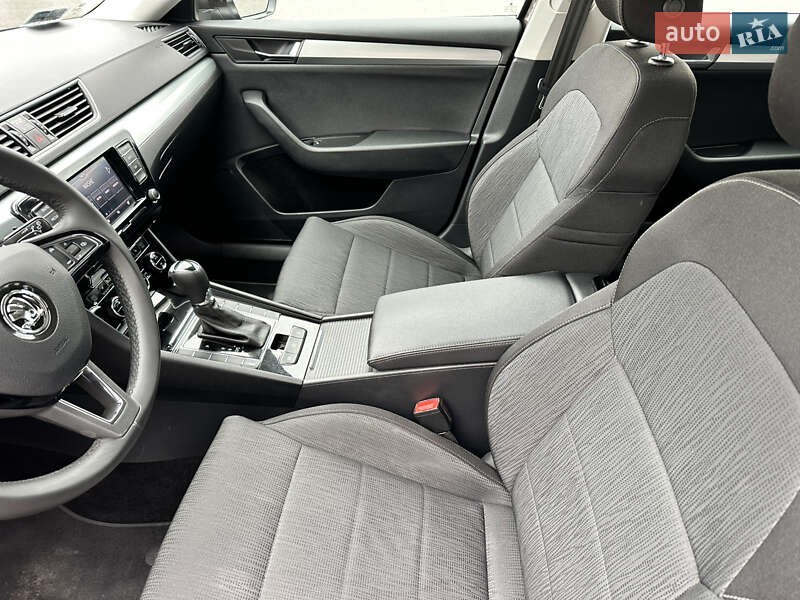 Универсал Skoda Superb 2019 в Виннице