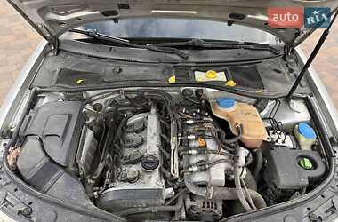 Лифтбек Skoda Superb 2004 в 