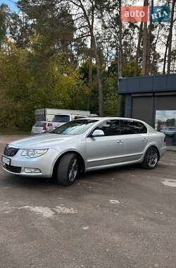 Лифтбек Skoda Superb 2010 в 