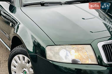 Ліфтбек Skoda Superb 2004 в 