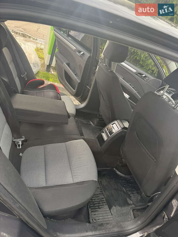 Ліфтбек Skoda Superb 2009 в Дубні фото 10 Ліфтбек Skoda Superb 2009 в Дубні