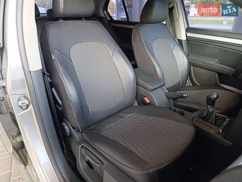 Лифтбек Skoda Superb 2010 в Николаеве