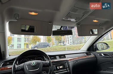 Универсал Skoda Superb 2010 в 