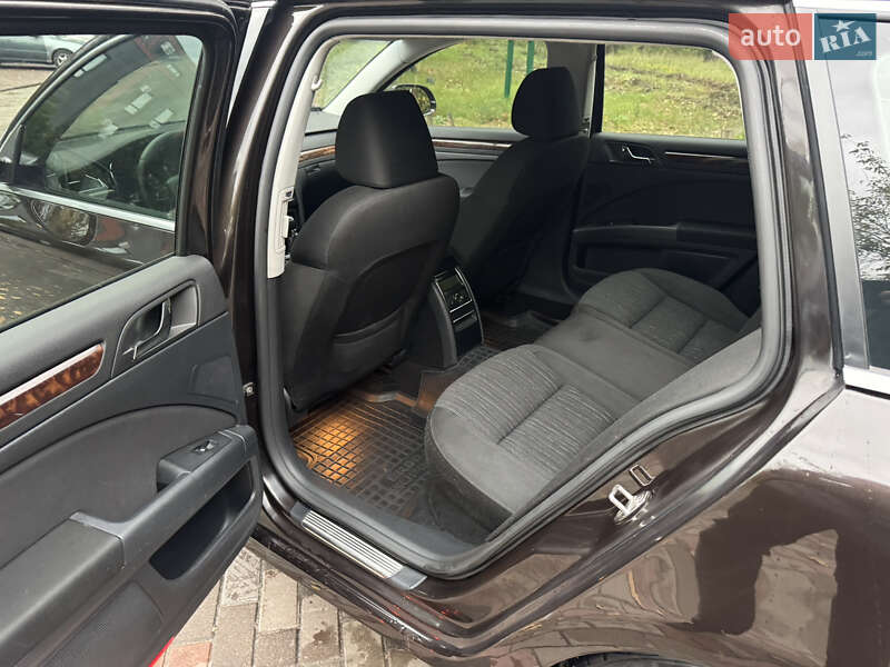 Универсал Skoda Superb 2013 в Киеве