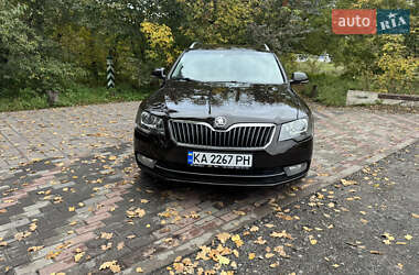 Универсал Skoda Superb 2013 в Киеве