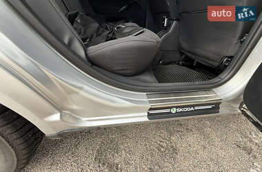 Лифтбек Skoda Superb 2006 в 