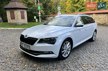 Универсал Skoda Superb 2017 в 