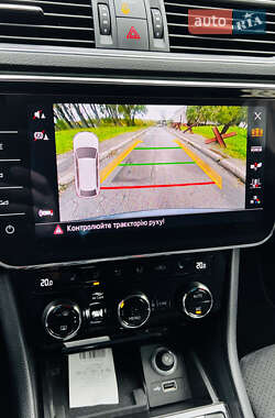 Универсал Skoda Superb 2018 в 
