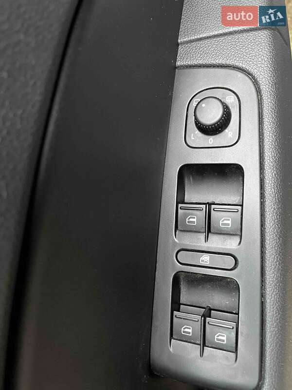 Універсал Skoda Superb 2014 в Житомирі фото 2 Універсал Skoda Superb 2014 в Житомирі