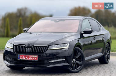 Ліфтбек Skoda Superb 2021 в Луцьку