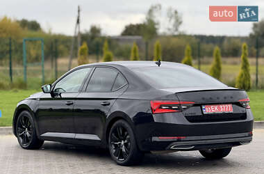 Лифтбек Skoda Superb 2021 в 