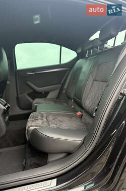 Лифтбек Skoda Superb 2021 в 